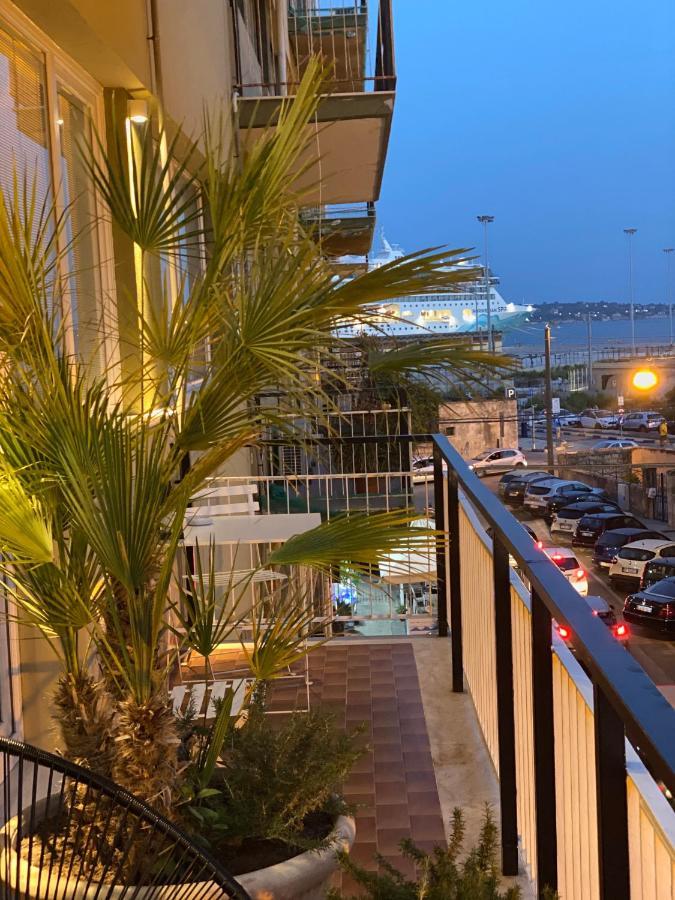 Near Ortigia Bed & Breakfast Syracuse ภายนอก รูปภาพ